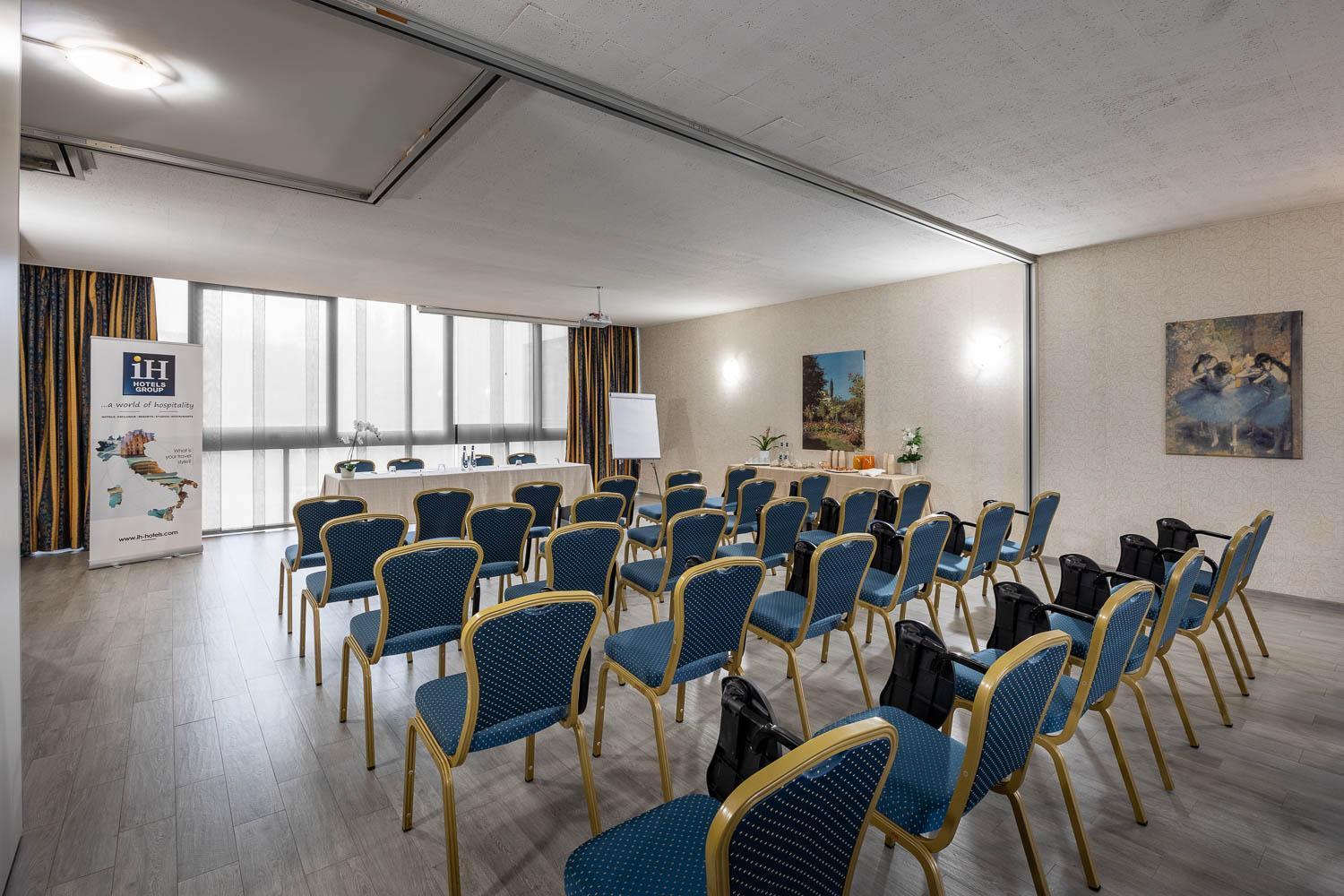 Ih Hotels Milano Eur - Trezzano Sul Naviglio Εξωτερικό φωτογραφία